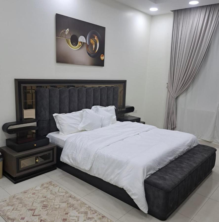 النظافه والجوده Aparthotel Riyadh Bagian luar foto
